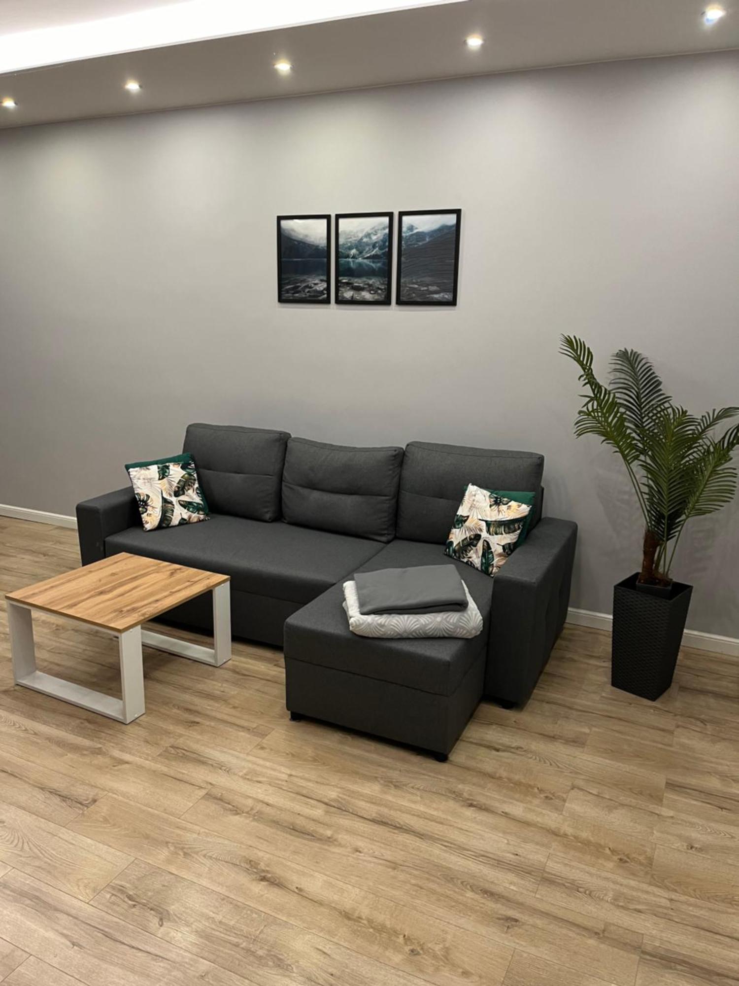 Nowoczesny Apartament Z Przestronna Lazienka Daire Stalowa Wola Dış mekan fotoğraf
