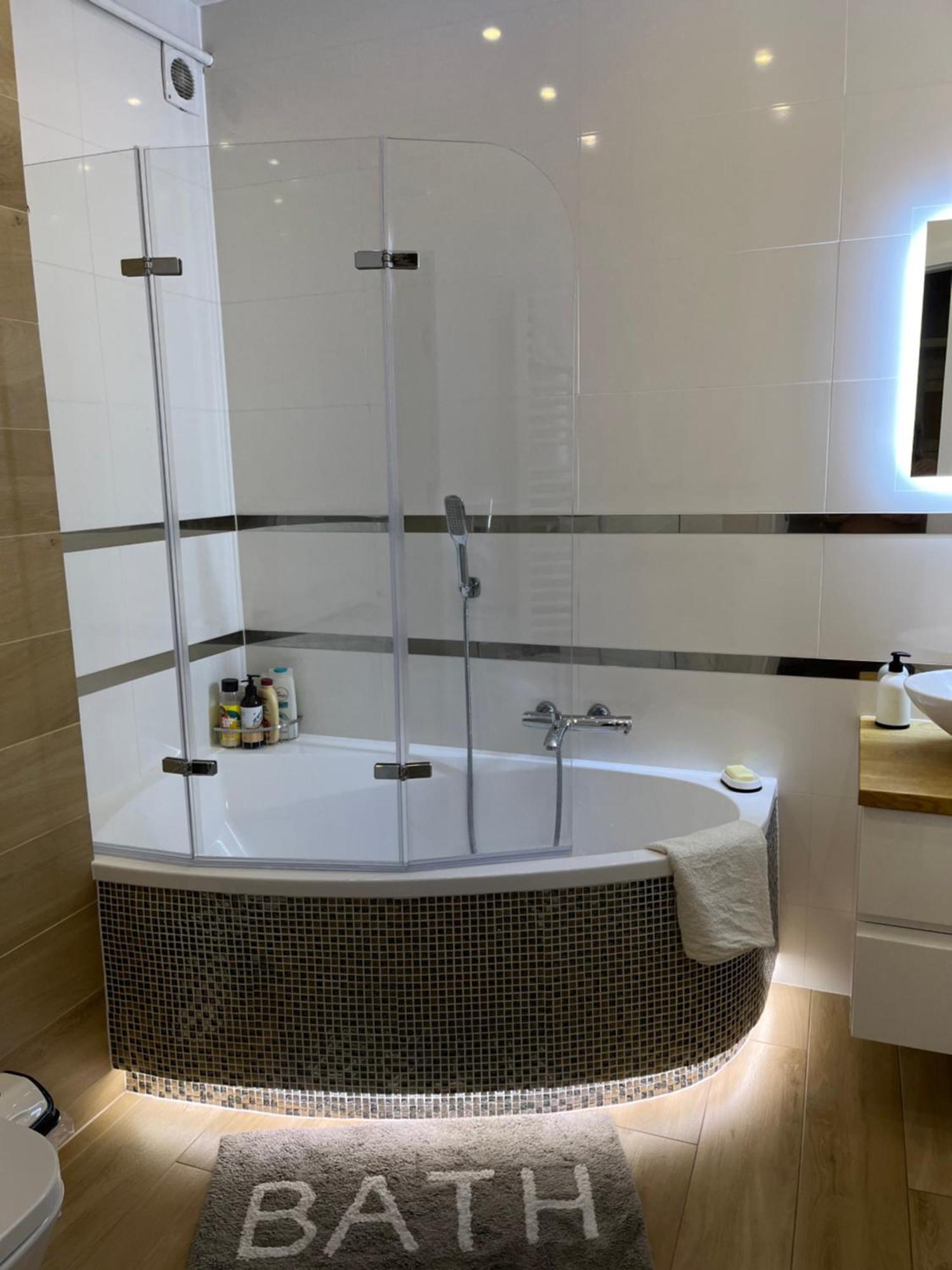 Nowoczesny Apartament Z Przestronna Lazienka Daire Stalowa Wola Dış mekan fotoğraf