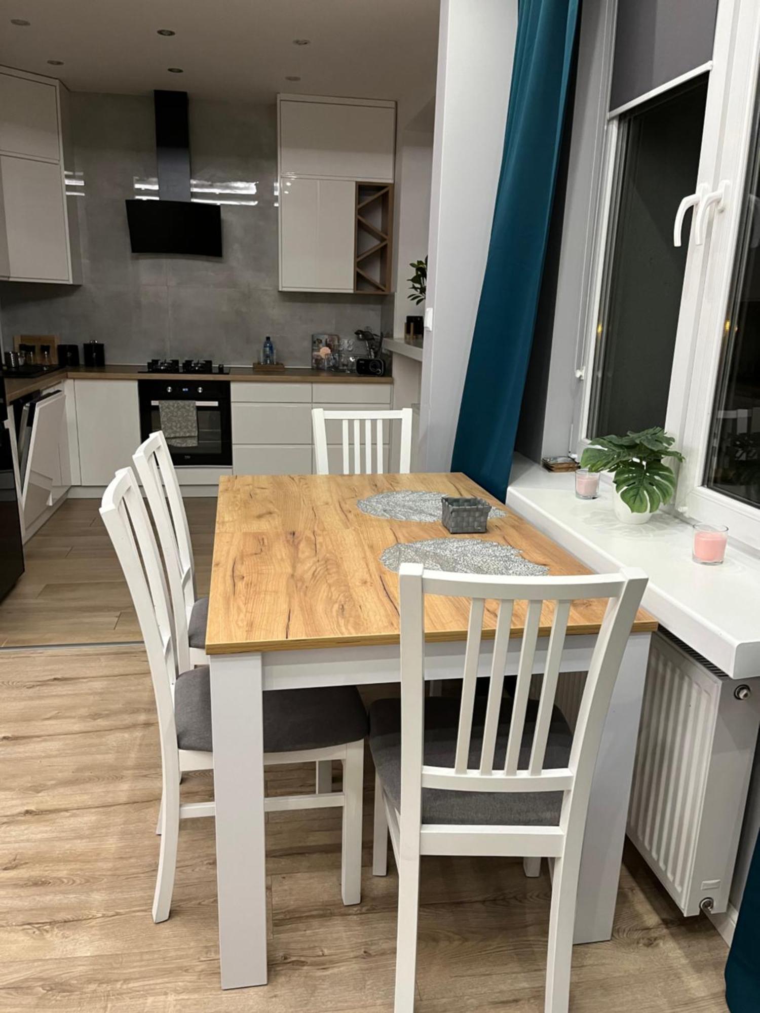 Nowoczesny Apartament Z Przestronna Lazienka Daire Stalowa Wola Dış mekan fotoğraf
